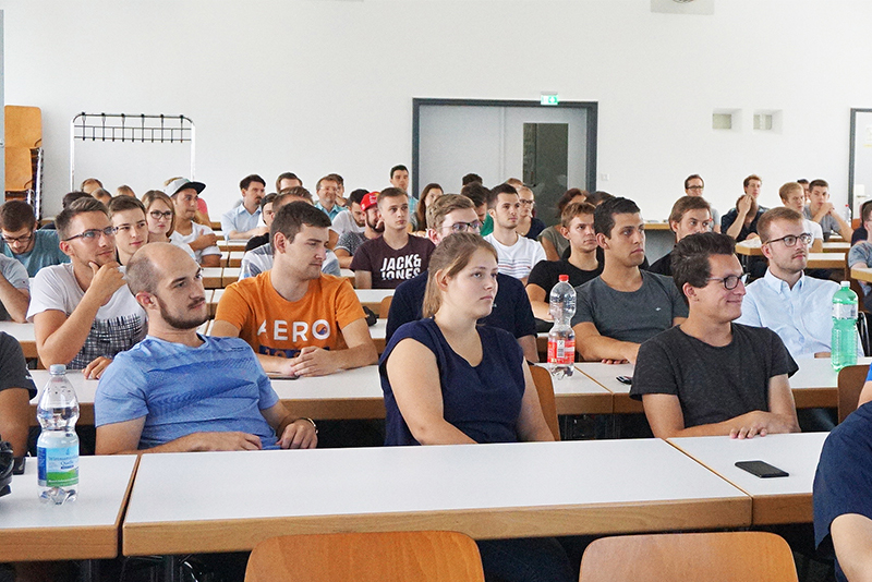 Publikum des Vortrages
