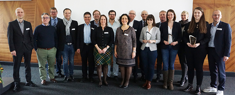 Gruppenbild Dozierende und Preisträgerinnen