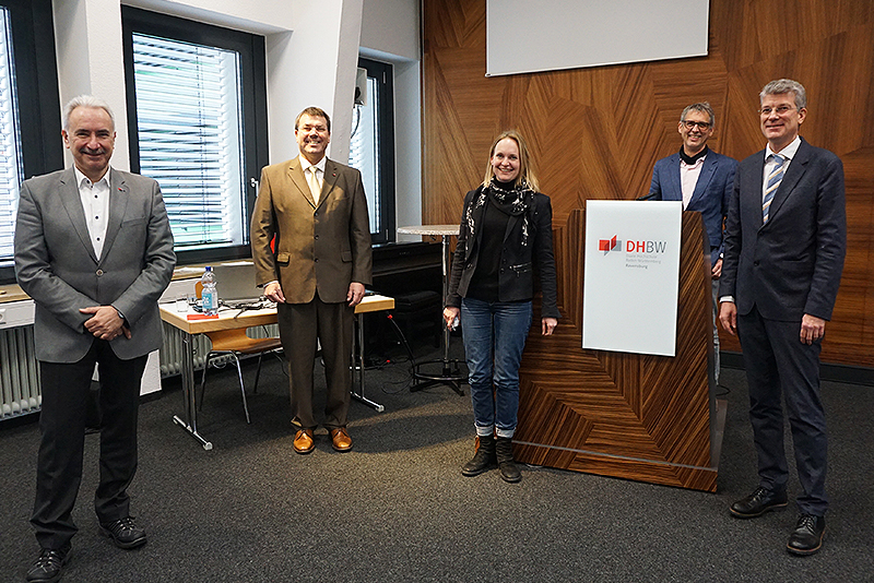 Gruppenbild Prof. Dudek, Prof. Dreher, Fr. Wachtler, Prof. Reif und Prof. Ottler
