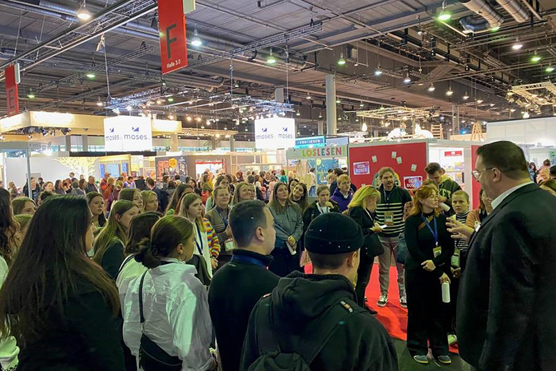 Exkursion zu Buchmesse Frankfurt.