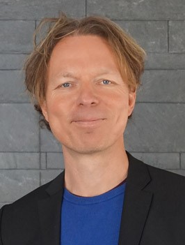 Portraitfoto Uwe Nölte