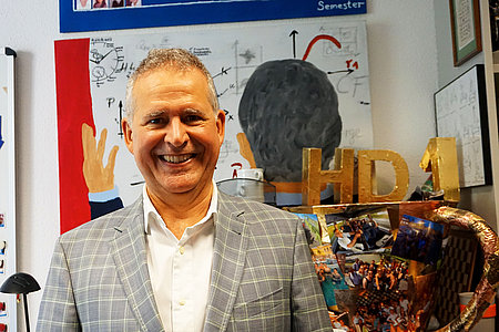 Porträt Roman Macha