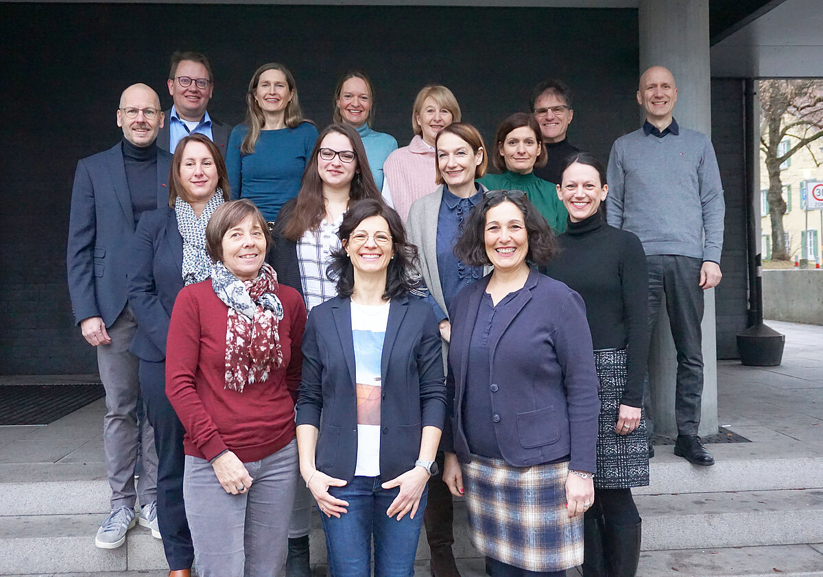 Teamfoto der Verantwortlichen im Studiengang Tourismus, Hotellerie und Gastronomie