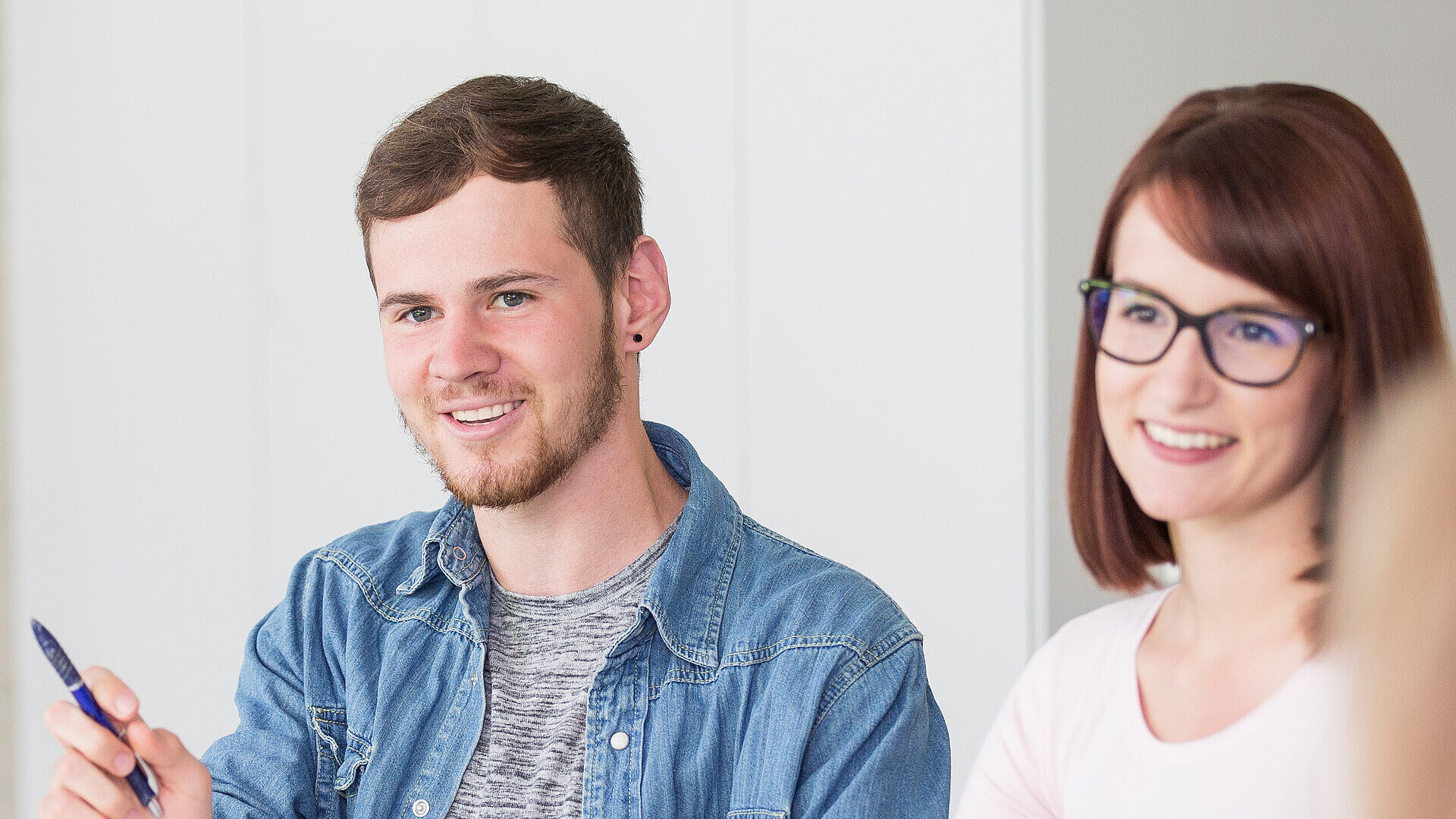 Studierende im dualen Studium BWL – Bank in der Vorlesung