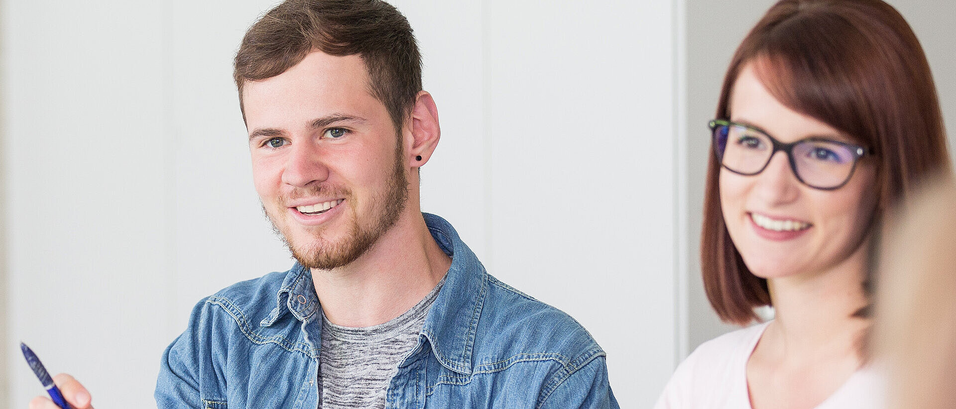 Studierende im dualen Studium BWL – Bank in der Vorlesung