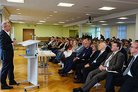 Publikum des Vortrags von Mossakowski