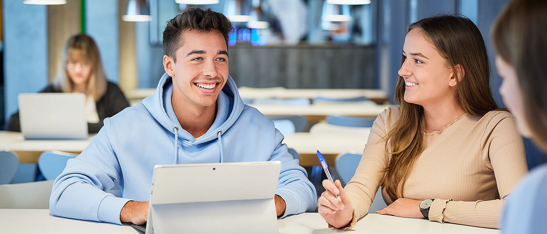 Studierende im dualen Studium Data Science und Künstliche Intelligenz