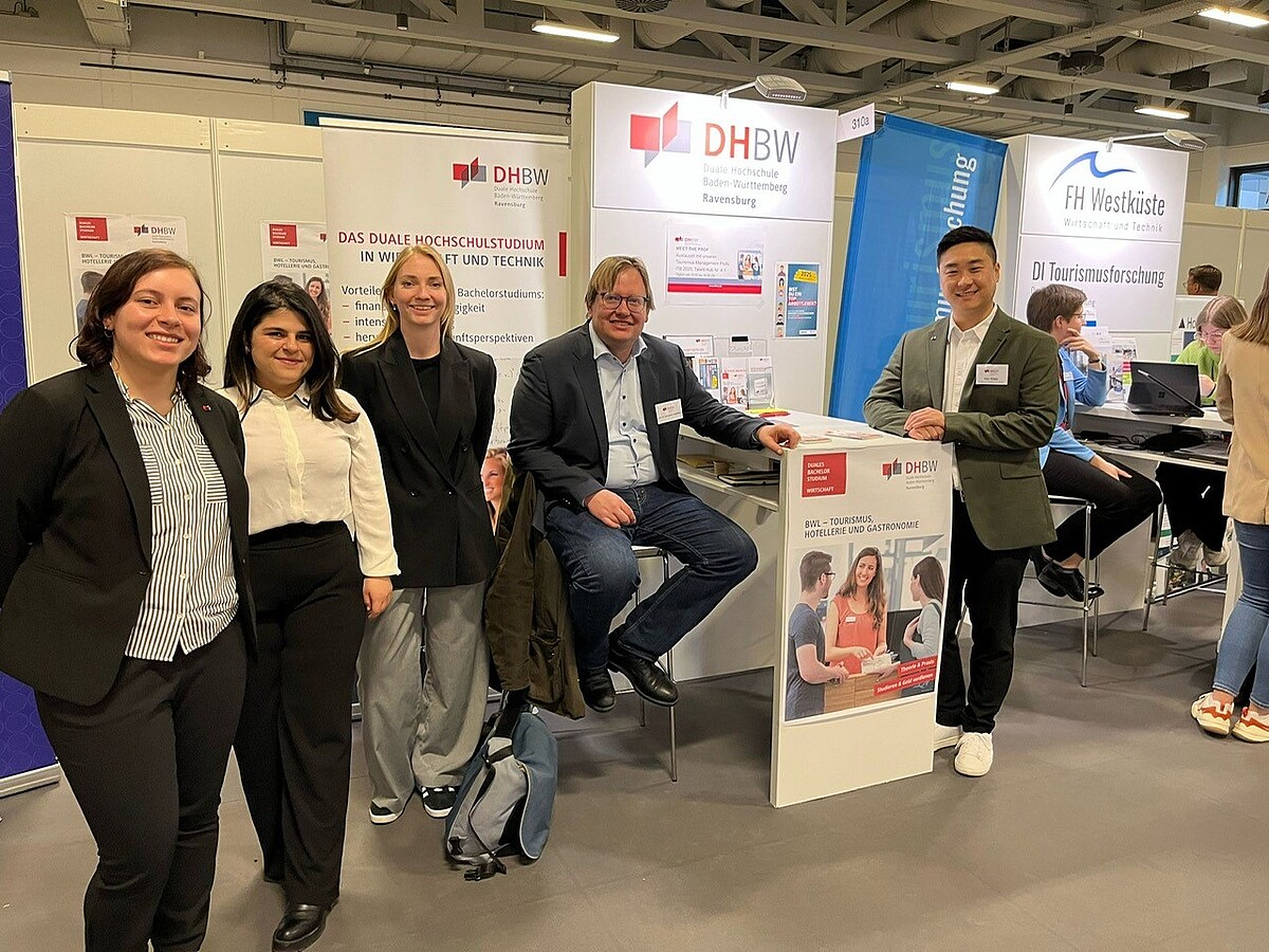Messestand der DHBW Ravensburg bei der ITB
