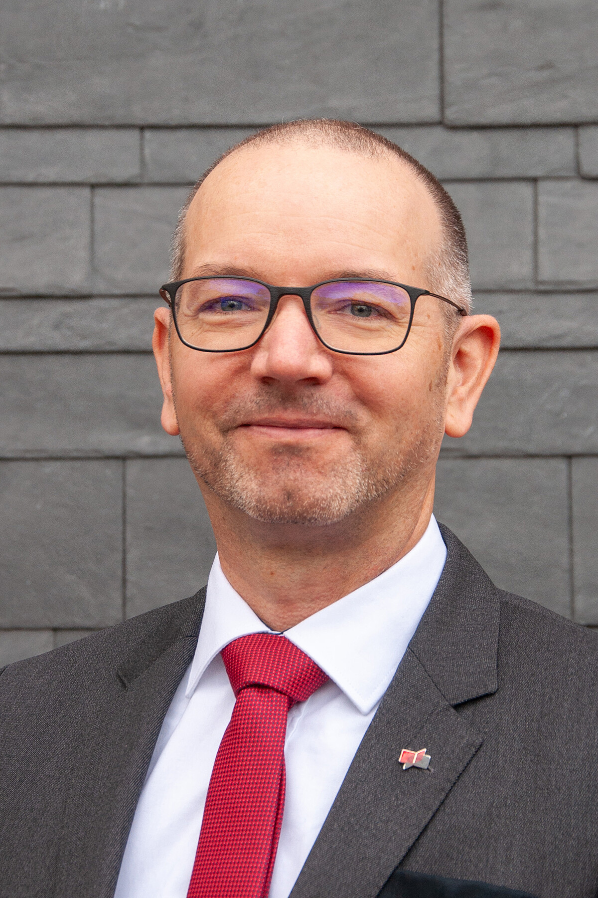 Studiengangsleiter Data Science und Künstliche Intelligenz Stephan Daurer